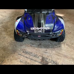 Traxxas slash